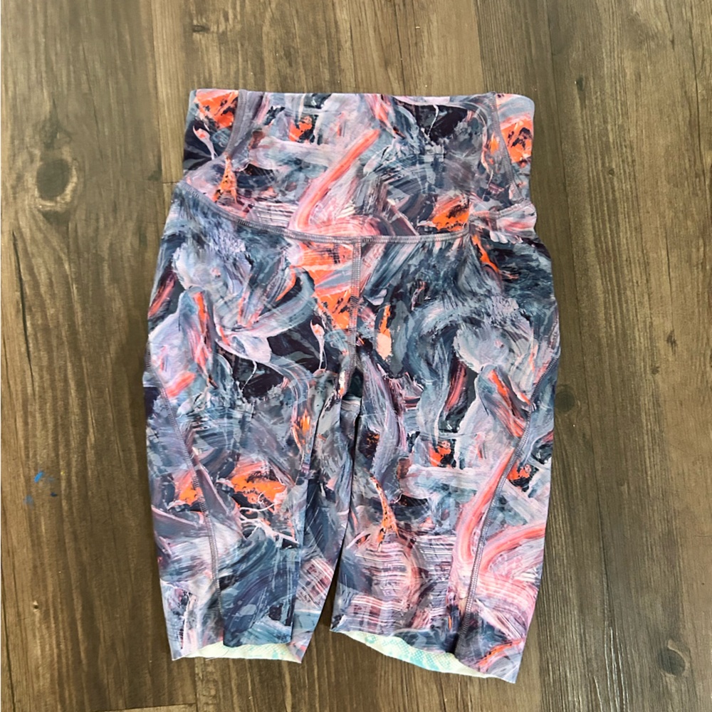 Lululemon multi-color bike shorts -size 2